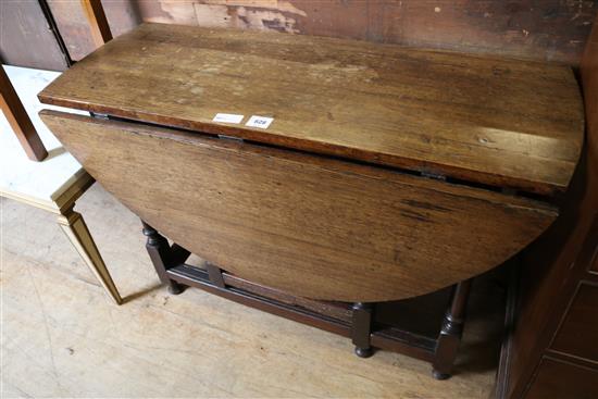 Oak dropleaf table